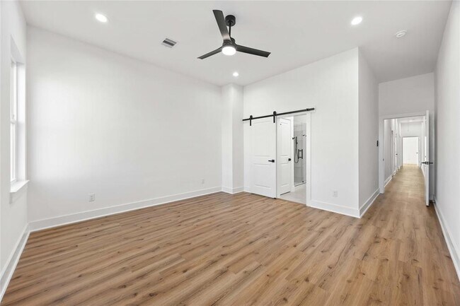 Building Photo - 7719 Orebo St