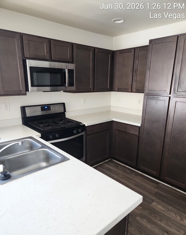 Building Photo - 4141 Chamisa Cove St