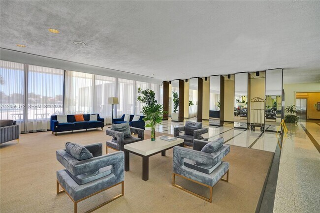 Building Photo - 5838 Collins Ave