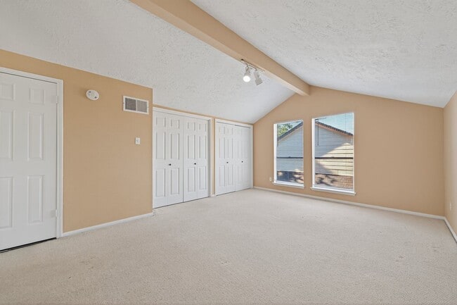 Building Photo - 3210 Kempwood Dr