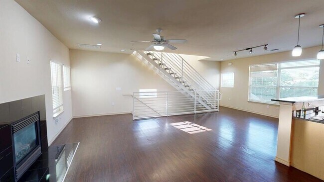 Building Photo - 2606 Wilson St