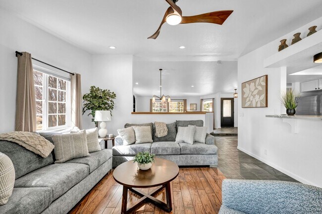 Building Photo - 11680 Campo Rico Ln
