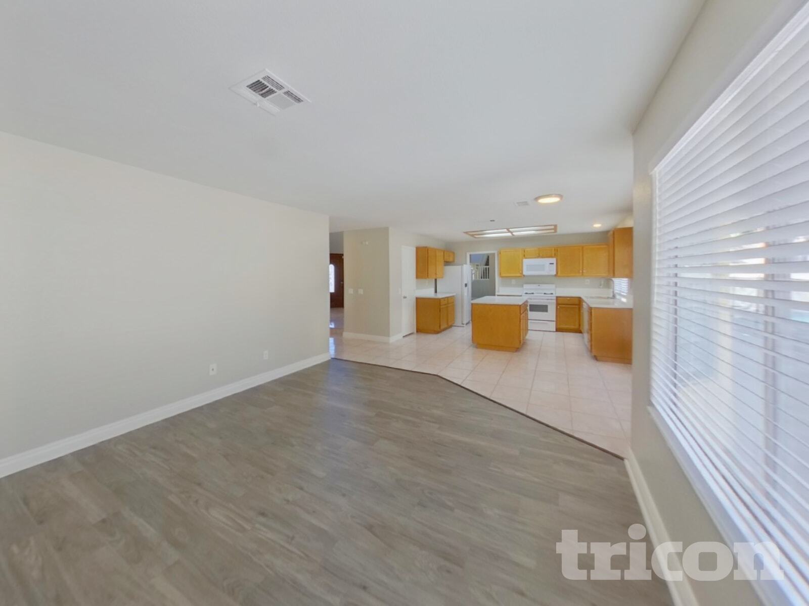 Building Photo - 1584 Bright View Dr