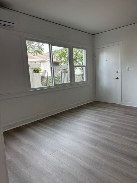 Building Photo - 101 S Cordova St