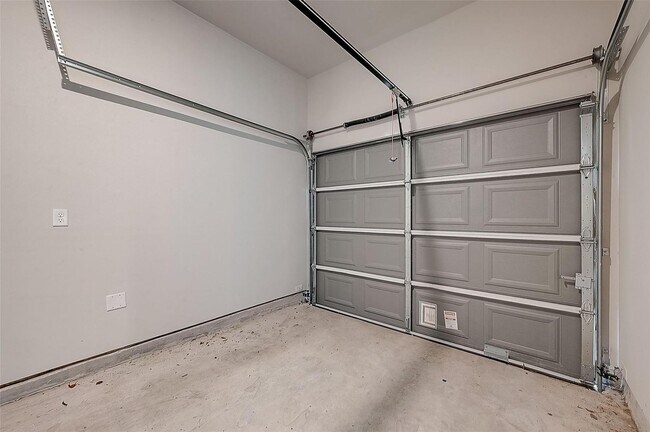 Building Photo - Exclusively Marketed by: Justin M. Dickey with CB&A, Realtors. For more information, please visit...