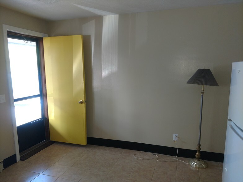 Front Room - 7555 Southwestern Blvd