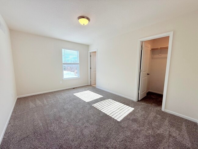 Building Photo - 8125 N Brown Station Rd