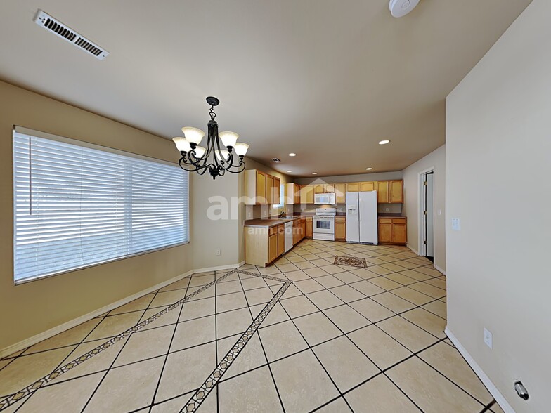 Building Photo - 832 S 1660 W