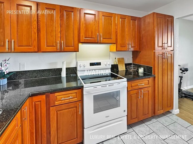 Building Photo - 98-1379 Koaheahe Place 32-