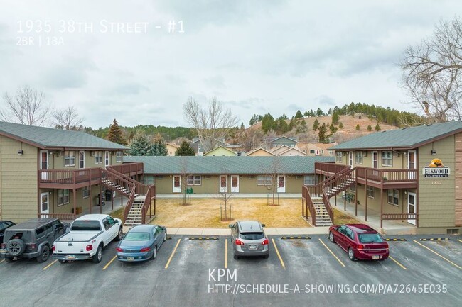 Primary Photo - 2 BEDROOM | 1 BATH | MAIN LEVEL APARTMENT ...