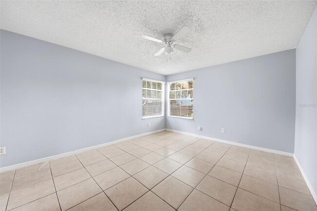 Building Photo - 2723 N Poinciana Blvd