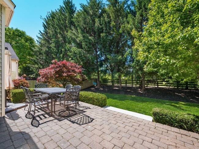 Building Photo - 3259 Longspur Dr
