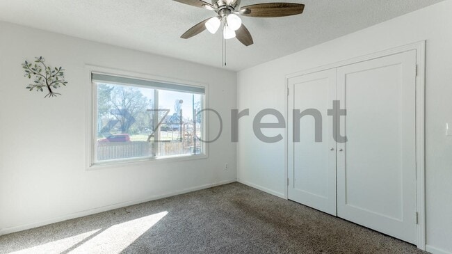 Building Photo - 503 E Montgomery Ave