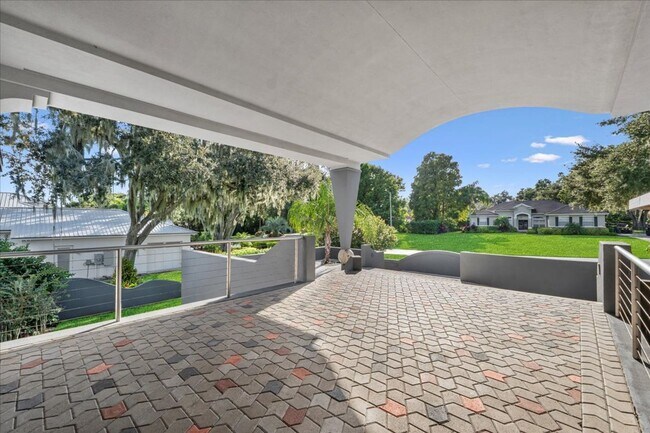 Building Photo - 3824 Gaines Dr