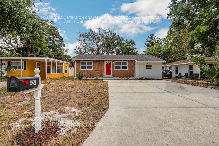 Building Photo - 424 4th St NW