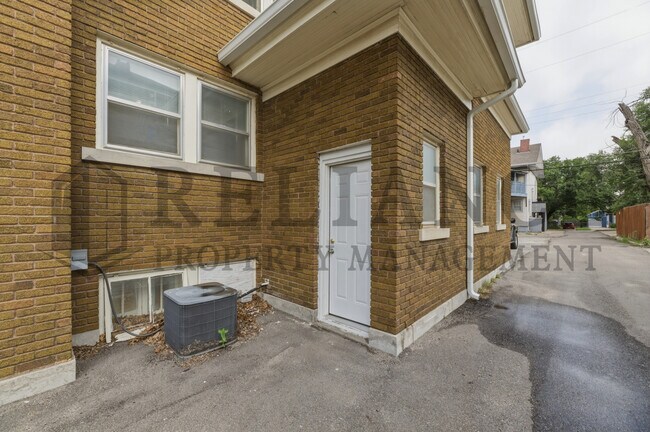 Building Photo - 3422 E Douglas Ave
