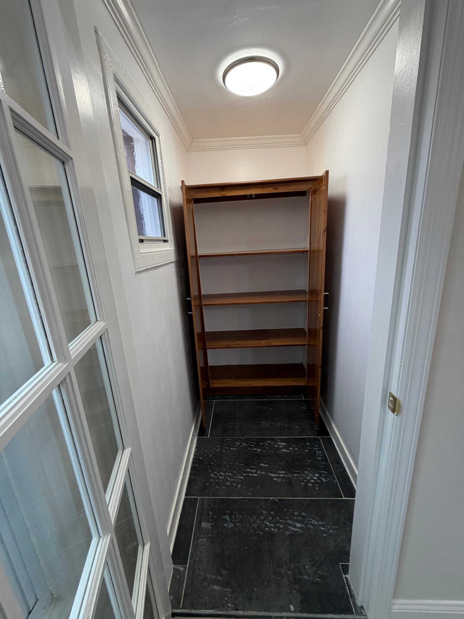 Building Photo - 39 Jackson St