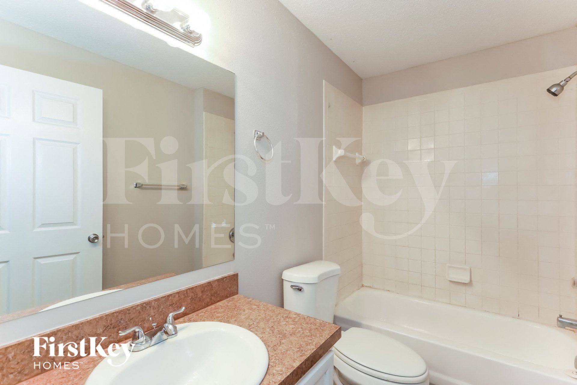 Building Photo - 14905 SE 25 Pl