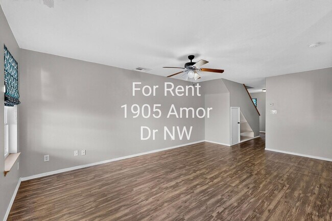 Building Photo - 1905 Amor Dr NW