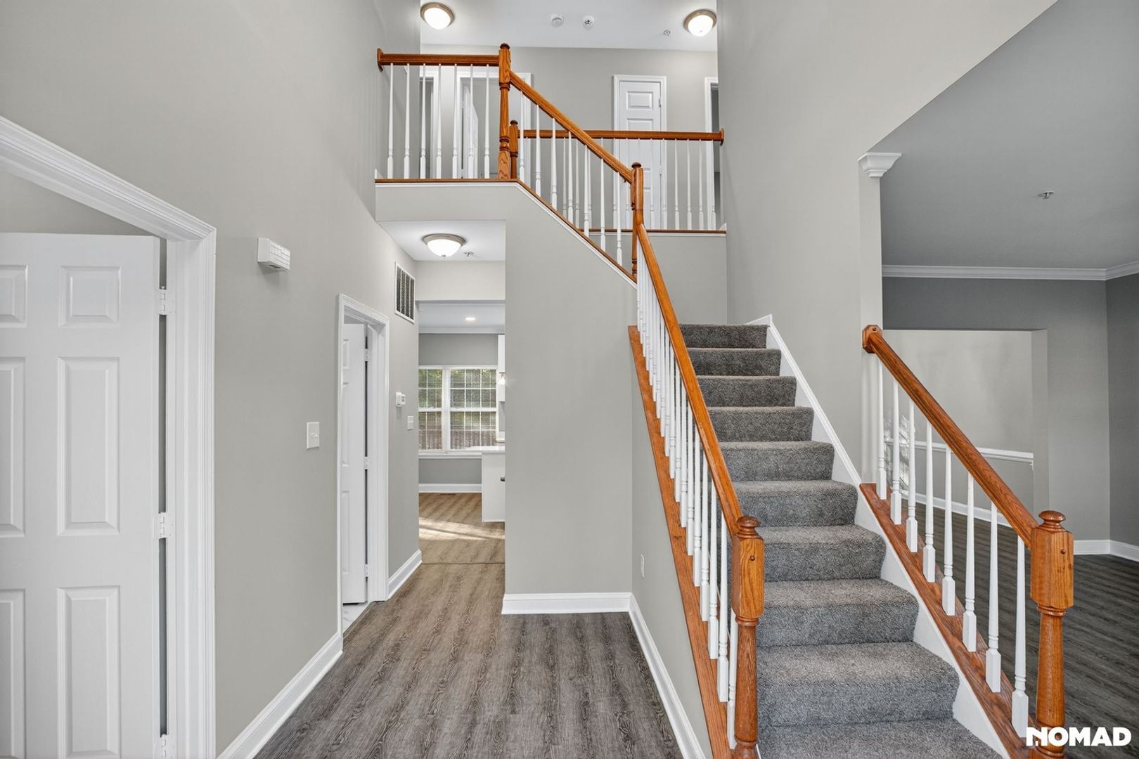 Building Photo - 7 Hickory St