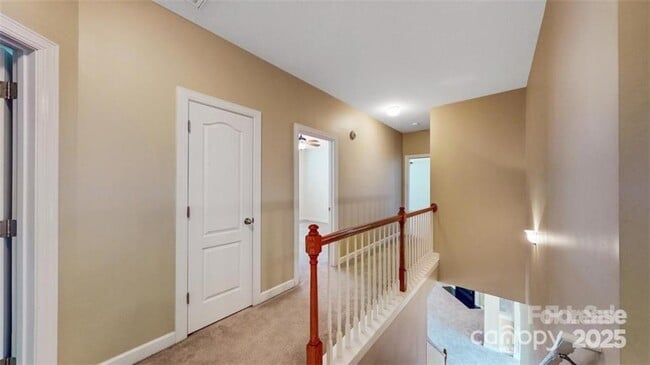 Building Photo - 407 Ranelagh Dr