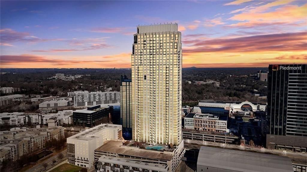 Building Photo - 270 17th St NW