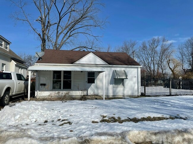 Building Photo - 12612 Firsby Ave