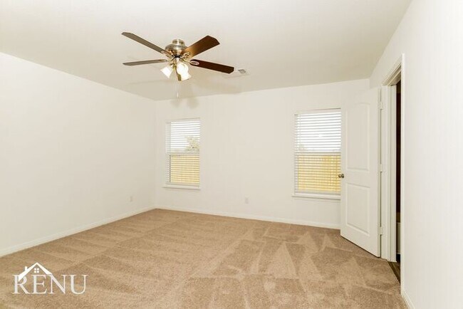 Building Photo - Coming Soon!