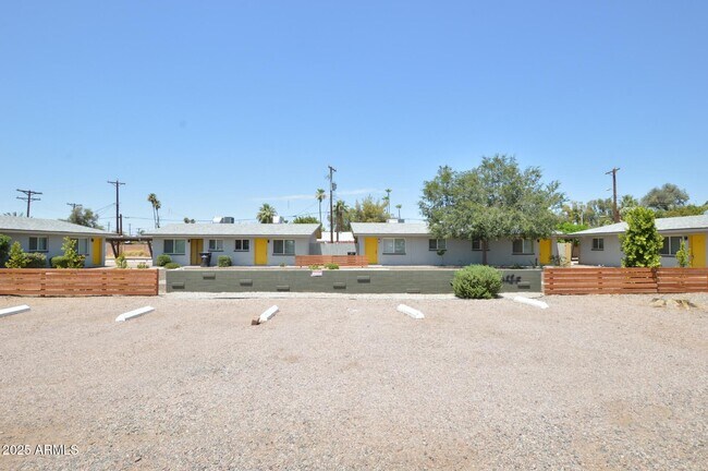 Building Photo - 6044 N 21st Ave
