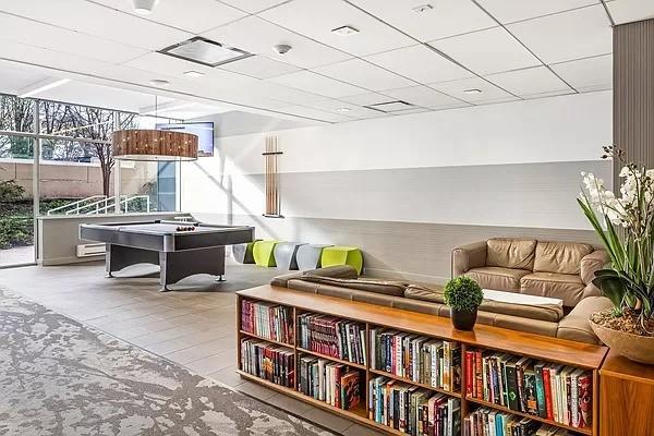 Building Photo - 2 bedroom in New York NY 10280