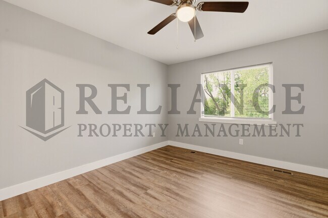 Building Photo - 4647 E 45th St N