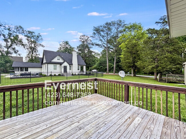 Building Photo - 7145 Tyner Rd