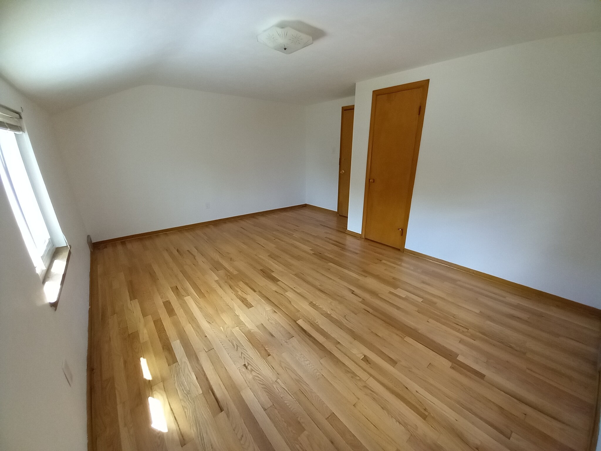 master bedroom - 211 N Homewood Ave