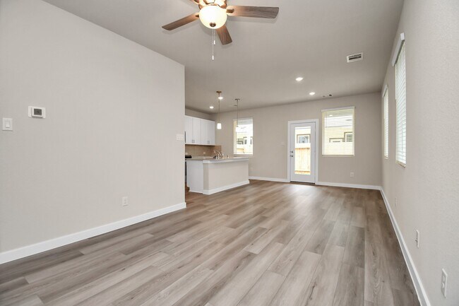 Building Photo - 8408 Rising Stream Dr