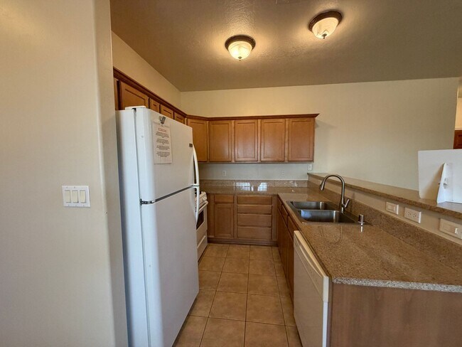 Building Photo - 605 Benicia Ln