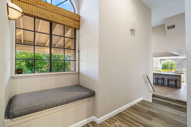 Building Photo - 46395 Ryway Pl