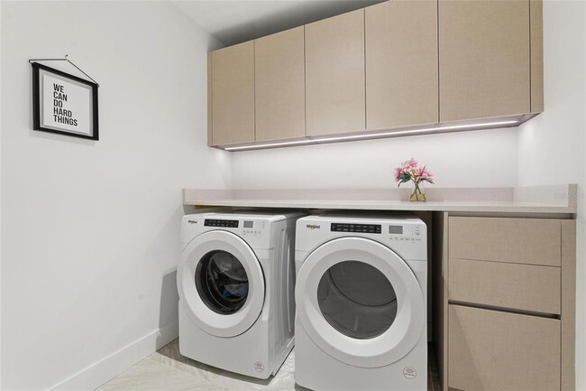 Building Photo - 777 3rd Ave N