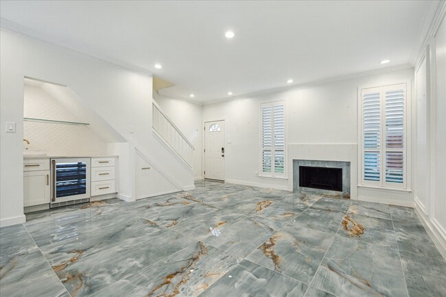 Building Photo - 1201 McDuffie St