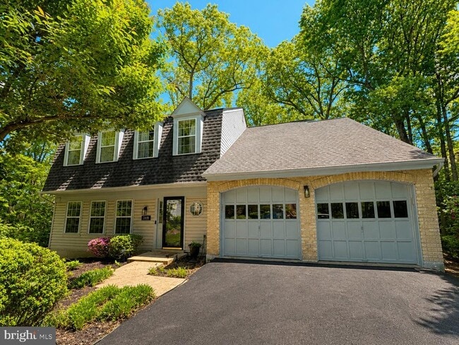 Building Photo - 2819 Otsego Dr