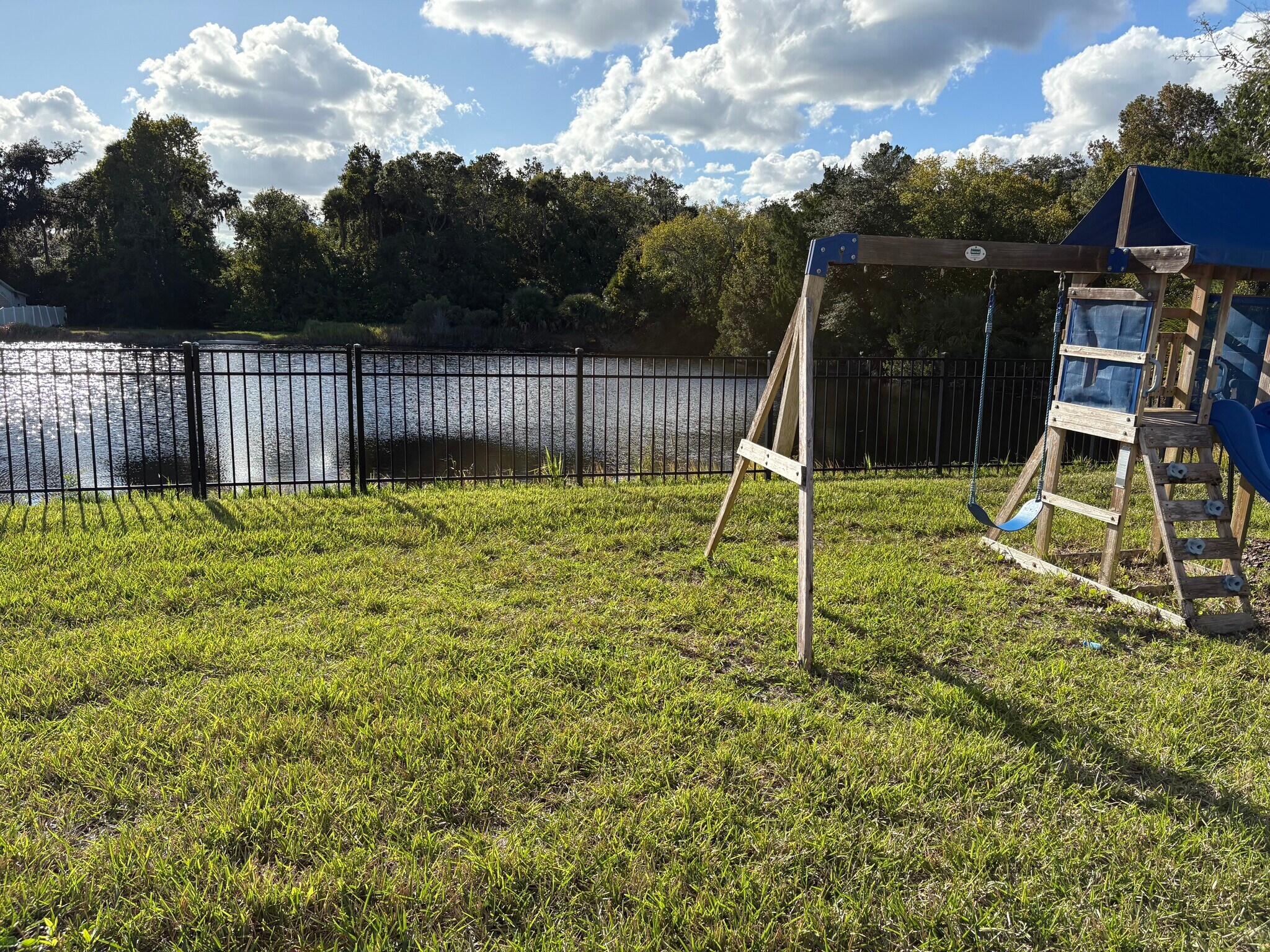 Fully fenced backyard - 1620 Delphi Way