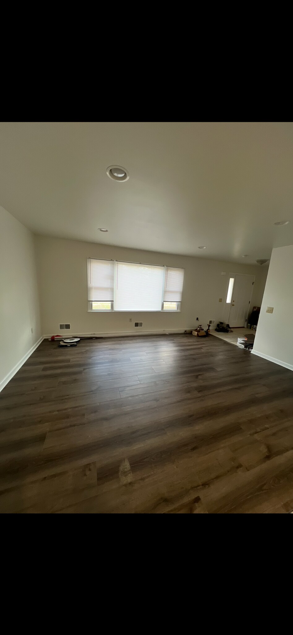 Building Photo - 150B Bay Shore Dr