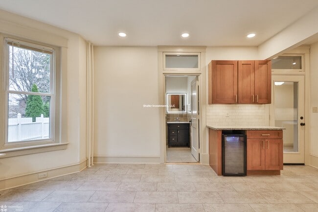 Building Photo - 67 W Laurel St