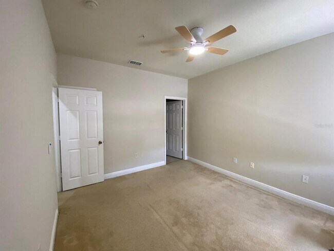 Building Photo - 130 Southern Pecan Cir