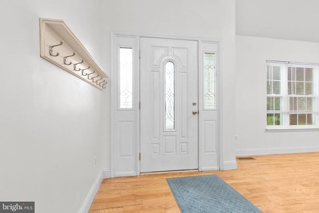 Primary Photo - 53 Bloomington Ln