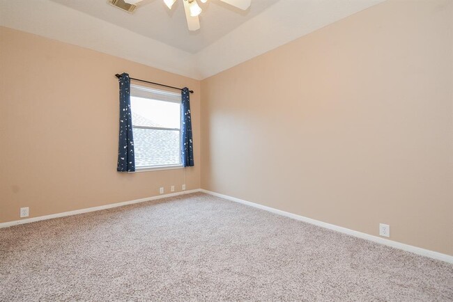Building Photo - 1410 Hidden Terrace Dr