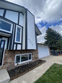 Building Photo - 5450 Atlantic Dr