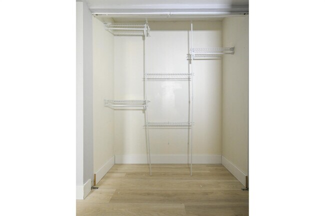 Building Photo - 1775 Washington Ave