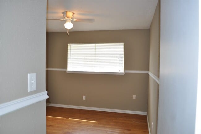 Building Photo - 22411 Merrymount Dr