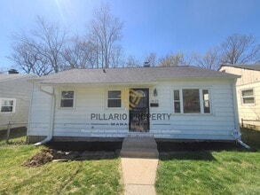 Building Photo - $500 OFF MOVE IN COSTS! Discover this beautifully renovated 3-bedroom, 1-bathroom gem.