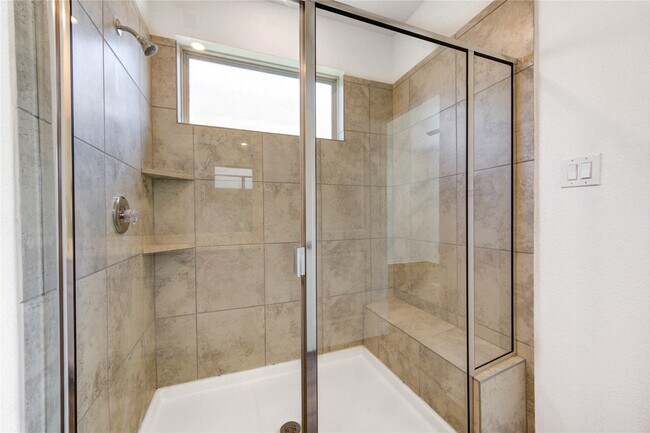 Building Photo - 5511 Downie Draw Ranch Trail
